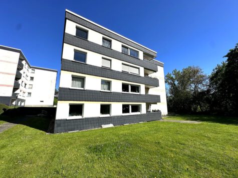 Attraktive 4-Zimmer-Wohnung mit Balkon & Garage auf Emst!, 58093 Hagen / Emst, Etagenwohnung