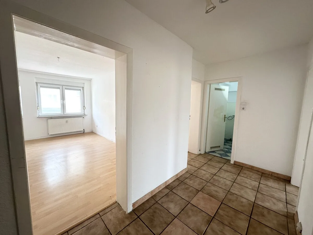 Diele mit Blick zum Schlafzimmer