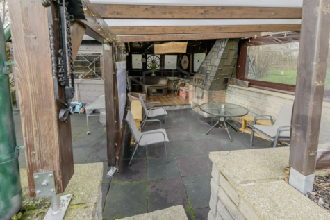 Einfamilienhaus mit Einliegerwohnung und idyllischem Garten – Eine wahre Perle! - Offener Kamin (70567)