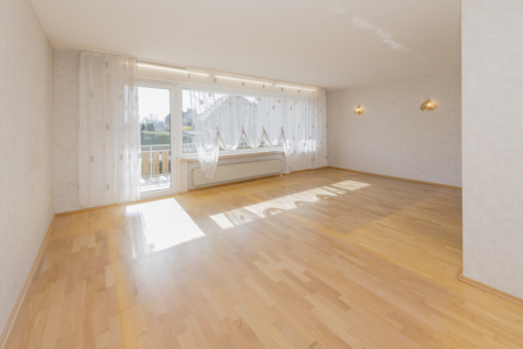 Wohnglück auf 134m². Reihenmittelhaus in ruhiger Lage von Iserlohn! - Wohnzimmer (70906)