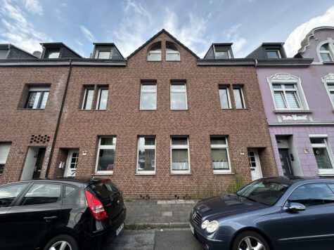 Ein Haus – viele Möglichkeiten: Wohnen, Vermieten oder beides kombinieren, 46049 Oberhausen, Mehrfamilienhaus