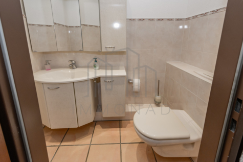 Besichtigungstermin vereinbaren: Ihr neues Zuhause wartet auf Sie! - Gäste-WC (70340)