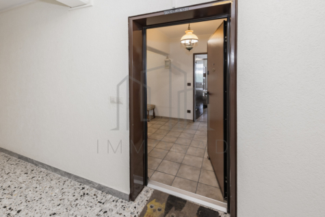 Besichtigungstermin vereinbaren: Ihr neues Zuhause wartet auf Sie! - Zugang zur Wohnung (70332)
