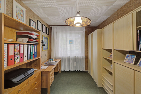 Großzügige 4-Zimmer-Eigentumswohnung mit Balkon, Garage & Ausbaupotenzial - Kinderzimmer 1 (69951)