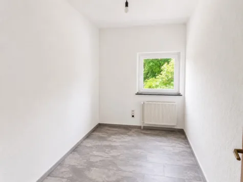 Charmante 3-Zimmer-Wohnung mit hellen Räumen - Kinderzimmer (71743)