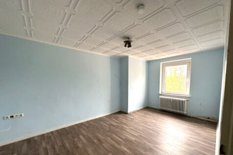 Kompakte 2-Zimmer-Wohnung mit Wohnküche und Tageslichtbad, 58452 Witten, Etagenwohnung