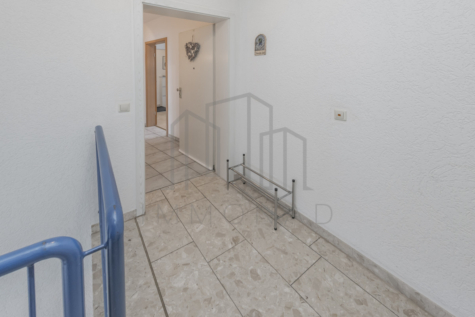 Stilvolle 3-Zimmer-Wohnung mit Balkon in Altlünen - Zugang zur Wohnung (71009)