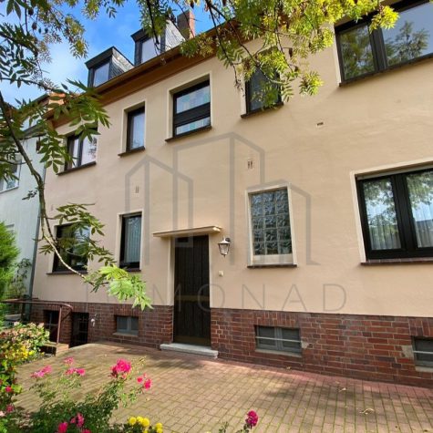 Attraktive 2-Zimmer Mietwohnung in idyllischem 4-Familienhaus, 44536 Lünen / Brambauer, Etagenwohnung