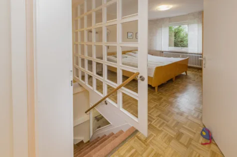 Wohnen und investieren mit Weitblick – Mehrfamilienhaus mit Gartenidylle - Direkter Zugang vom EG ins Kellergeschoss (71460)
