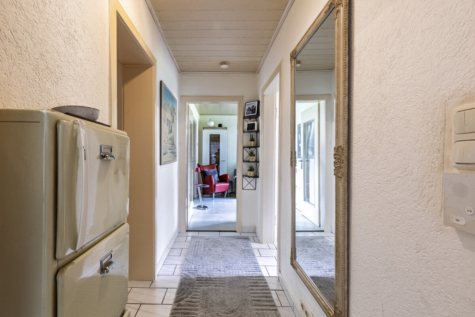 Attraktive 3-Zimmer-Wohnung mit Eigennutzungsoption - Diele (69736)