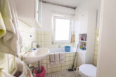 Attraktives Mehrfamilienhaus mit freiwerdender Maisonettewohnung! - Badezimmer OG rechts