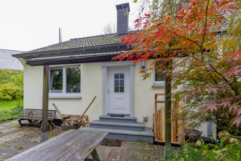 Familienidylle in Wuppertal: Freistehend, modernisiert & mit eigenem Gartenparadies - Anbau (69838)