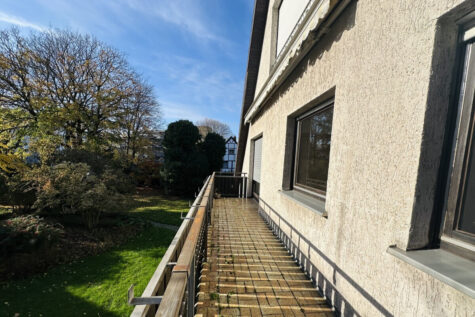 Helle 3-Zimmer-Wohnung mit Balkon, 44309 Dortmund / Brackel, Etagenwohnung