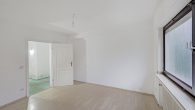 Ideal für Handwerker & Gestalter: Haus mit Platz und Möglichkeiten! - Schlafzimmer im Untergeschoss