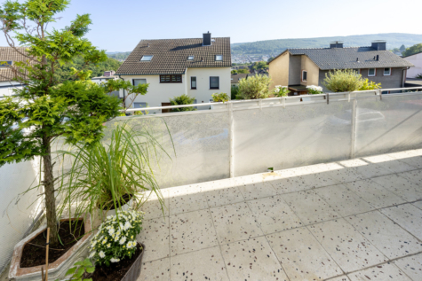 Doppelhaushälfte mit Stil: Ideal für Familien – großzügig, modern und mit viel Grün! - Hag_Albrechtstr_51_V17 (70156)