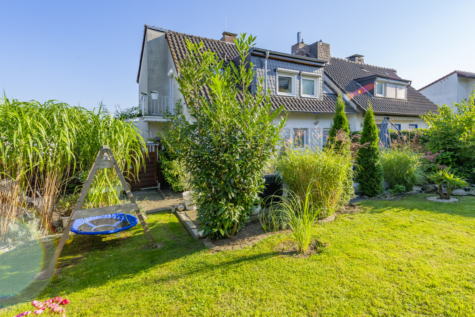 Doppelhaushälfte mit Stil: Ideal für Familien – großzügig, modern und mit viel Grün! - Hag_Albrechtstr_51_V08 (70162)