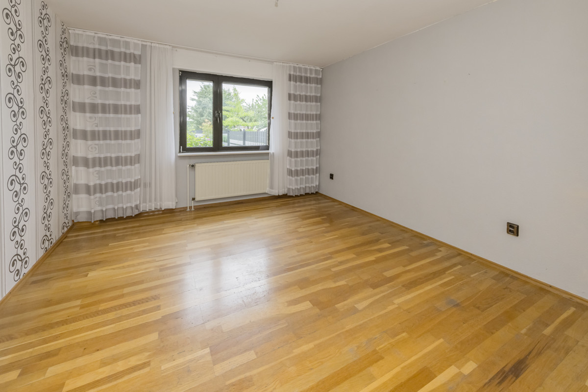 Schlafzimmer EG