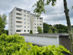Möblierte 1-Zimmer-Wohnung mit Fernblick zum Soforteinzug! - Wohnhaus