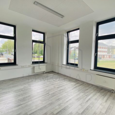 Vielseitig und Lichtdurchflutet: 16 m² Büro oder Lager, 44579 Castrop-Rauxel, Bürofläche