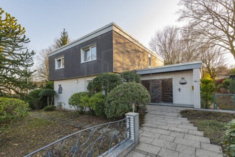 Charmantes Einfamilienhaus in ruhiger Traumlage, 58099 Hagen / Helfe, Einfamilienhaus