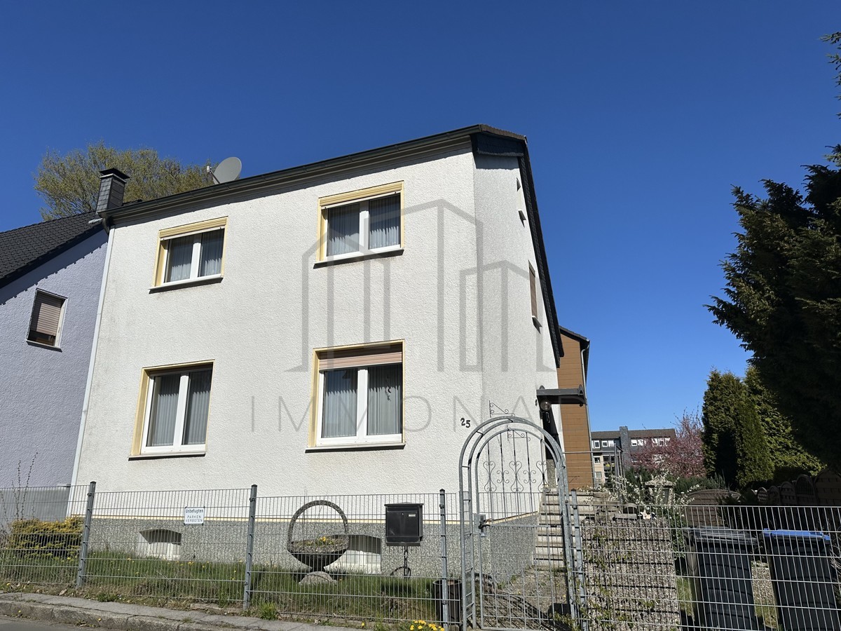 Straßenansicht