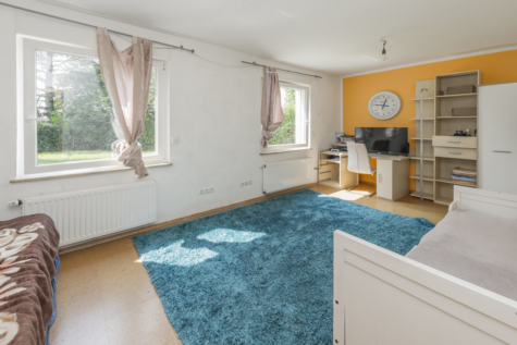 Zweifamilienhaus sucht Großfamilie - Wohnung 1: Kinderzimmer Untergeschoss (70263)