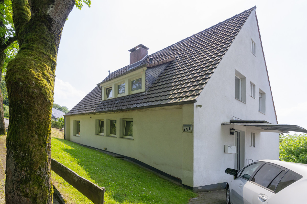 Straßenseite Hausansicht