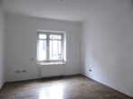 Stilvoll sanierte 2-Zimmer-Wohnung mit Garten in ruhiger Lage - Schlafzimmer