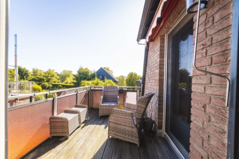 Wohntraum trifft Vielseitigkeit Maisonette mit Garage, & eigenständigem Studio - Balkon (71158)