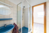 Wohntraum trifft Vielseitigkeit Maisonette mit Garage, & eigenständigem Studio - Badezimmer