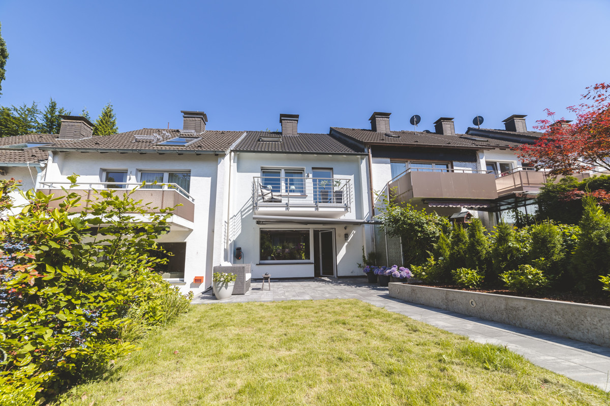 Haus von der Gartenseite