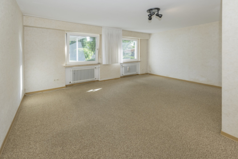 Ein Bungalow zum Verlieben. Einfamilienhaus mit viel Platz und Charisma. - Schlafzimmer Kellergeschoss (70609)