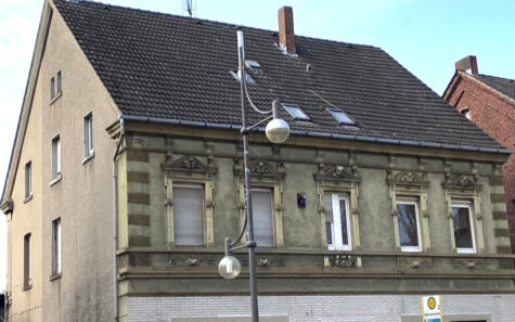 Charmante 2-Zimmer-Wohnung mit Keller aus historischem Baujahr, 45661 Recklinghausen, Etagenwohnung