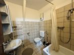 Charmante 36 m² Erdgeschosswohnung - Badezimmer
