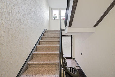 Ihr Rückzugsort mit Balkon: gemütliche Wohnung im Hochparterre - Treppenhaus (69934)