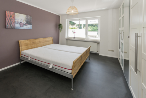 Ein Traum vom Eigenheim wird wahr! - Schlafzimmer (71067)